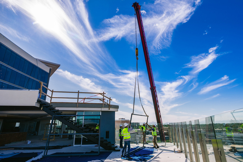 white glove delivery image inner