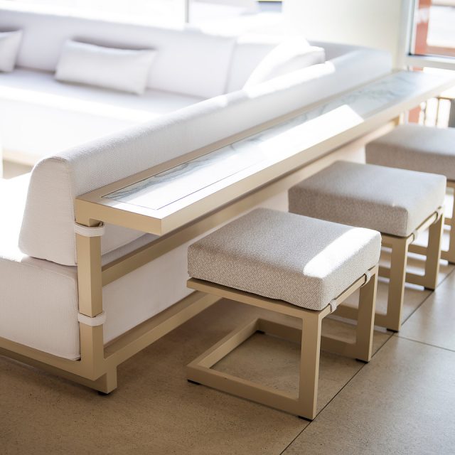 fly-table-image-1