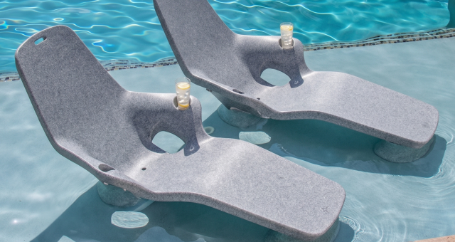 two-shayz-loungers-image-4